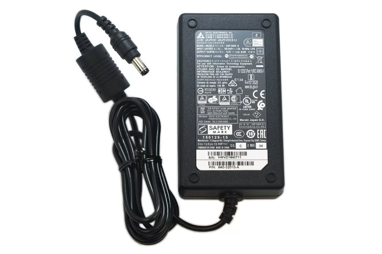 NEW CISCO 12V 2.5A 30W DELTA ADP-30KR B Power ac adapter